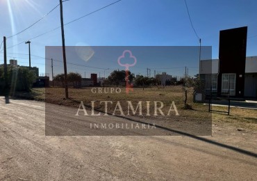 SE VENDE TERRENO